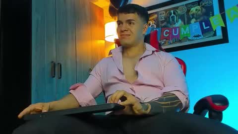 Snapshot of alpha_dominus_ chatting on 11-24-25, 03:17 alpha_dominus_ online show from 11-24-25, 03:17