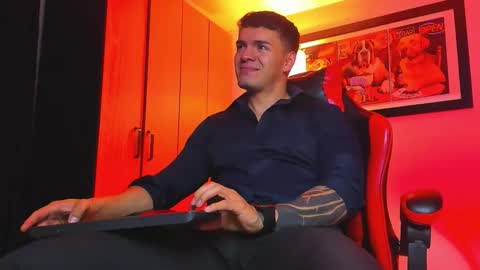 Snapshot of alpha_dominus_ chatting on 12-01-25, 03:44 alpha_dominus_ online show from 12-01-25, 03:44