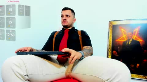 Snapshot of alpha_paganni chatting on 04-29-26, 03:54 alpha paganni online show from 04-29-26, 03:54