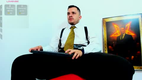 Snapshot of alpha_paganni chatting on 04-30-26, 09:30 alpha paganni online show from 04-30-26, 09:30