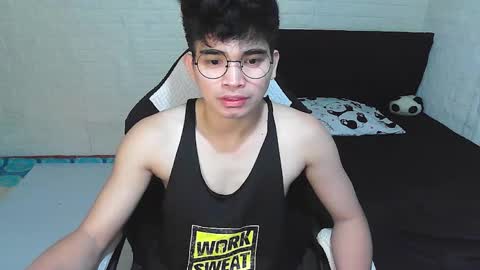 Snapshot of alpha_rider chatting on 10-22-25, 03:45 Angelo online show from 10-22-25, 03:45