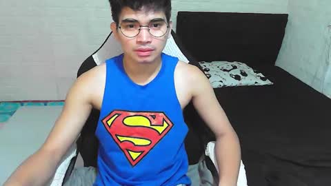 Snapshot of alpha_rider chatting on 11-17-25, 05:35 Angelo online show from 11-17-25, 05:35