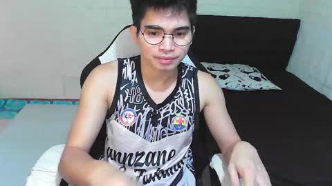 Snapshot of alpha_rider chatting on 11-22-25, 06:45 Angelo online show from 11-22-25, 06:45