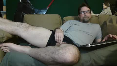 Snapshot of alphaacid1 chatting on 12-28-24, 05:23 Alpha or Al online show from 12-28-24, 05:23