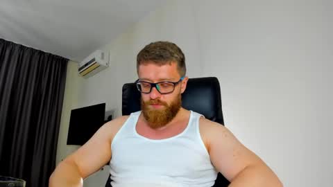 Snapshot of alphaalexxx chatting on 05-15-26, 05:31 Alphaalexxx Lets reach Me 100 thumbs up online show from 05-15-26, 05:31