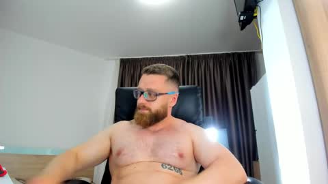 Snapshot of alphaalexxx chatting on 06-01-26, 04:52 Alphaalexxx Lets reach Me 100 thumbs up online show from 06-01-26, 04:52