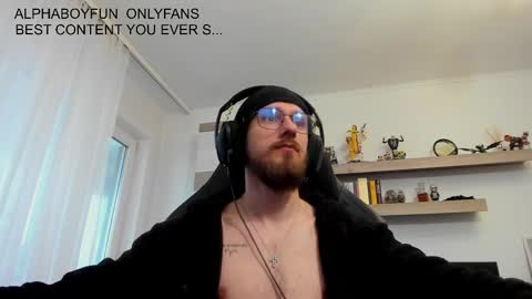 Snapshot of alphaboyfun chatting on 12-23-25, 11:08 Andi online show from 12-23-25, 11:08