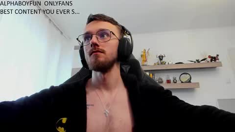 Snapshot of alphaboyfun chatting on 01-16-26, 09:13 Andi online show from 01-16-26, 09:13