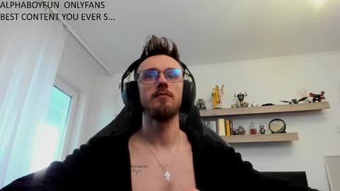 Snapshot of alphaboyfun chatting on 01-17-26, 02:22 Andi online show from 01-17-26, 02:22