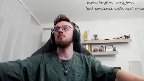 Snapshot of alphaboyfun chatting on 02-05-26, 09:08 Andi online show from 02-05-26, 09:08