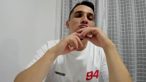 Snapshot of alphadesire69 chatting on 02-08-26, 04:05 AlphaDesire69 online show from 02-08-26, 04:05