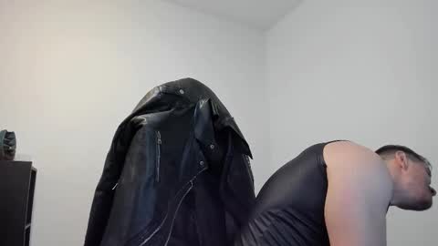 Snapshot of alphagodleatherking92 chatting on 10-02-25, 07:26 LeatherMaster online show from 10-02-25, 07:26