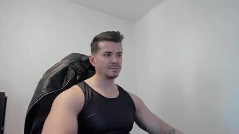 Snapshot of alphagodleatherking92 chatting on 11-24-25, 09:53 LeatherMaster online show from 11-24-25, 09:53