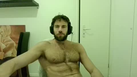 alphah_hunk online show from 10-18-25, 07:36