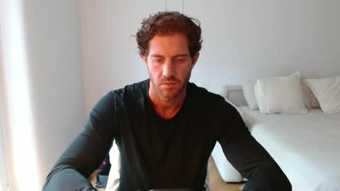 Snapshot of alphahung23 chatting on 10-22-25, 09:20 alphahung23 online show from 10-22-25, 09:20