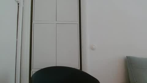 Snapshot of alphahung23 chatting on 11-05-25, 10:04 alphahung23 online show from 11-05-25, 10:04