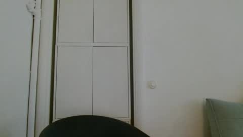 Snapshot of alphahung23 chatting on 11-18-25, 07:24 alphahung23 online show from 11-18-25, 07:24