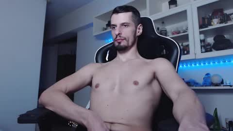 Snapshot of alphamastertodd chatting on 12-18-25, 11:44 MasterTodd online show from 12-18-25, 11:44