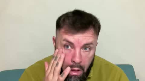 Jhonny online show from 09-30-25, 02:38