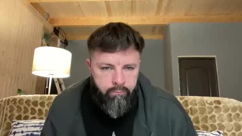 Jhonny online show from 10-24-25, 03:14