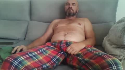 Snapshot of alsi72 chatting on 01-10-25, 12:15 alsi72 online show from 01-10-25, 12:15