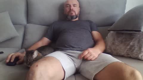 Snapshot of alsi72 chatting on 11-28-25, 10:51 alsi72 online show from 11-28-25, 10:51