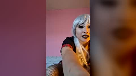 altbaddie420 online show from 07-18-26, 10:35