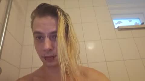 altboy010 online show from 12-27-24, 02:12