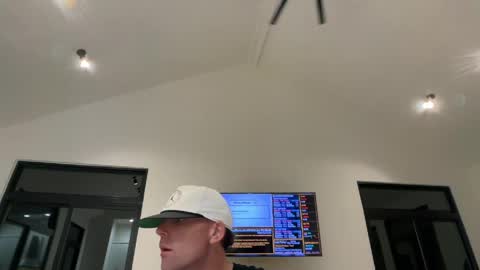 altoknights1 online show from 06-06-26, 02:16