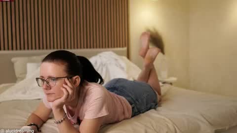 Snapshot of alucidreaming chatting on 09-14-25, 12:26 Lucid Dreaming online show from 09-14-25, 12:26