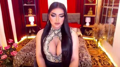 Snapshot of alurajhenson chatting on 12-27-24, 07:03 Alura Jhenson online show from 12-27-24, 07:03