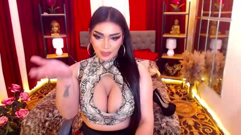 Snapshot of alurajhenson chatting on 12-28-24, 01:08 Alura Jhenson online show from 12-28-24, 01:08