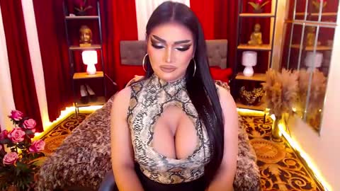 Snapshot of alurajhenson chatting on 12-28-24, 10:13 Alura Jhenson online show from 12-28-24, 10:13