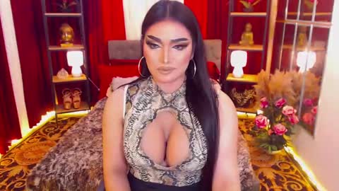 Snapshot of alurajhenson chatting on 01-09-25, 11:14 Alura Jhenson online show from 01-09-25, 11:14