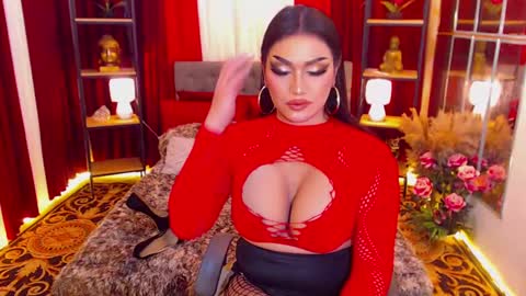 Snapshot of alurajhenson chatting on 01-16-25, 10:34 Alura Jhenson online show from 01-16-25, 10:34