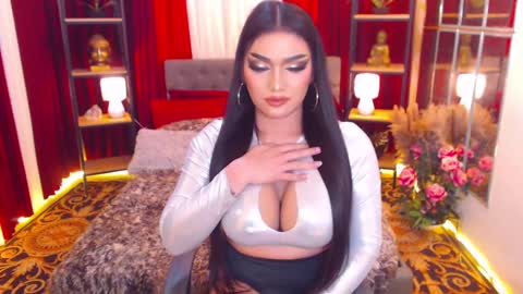 Snapshot of alurajhenson chatting on 01-21-25, 01:18 Alura Jhenson online show from 01-21-25, 01:18