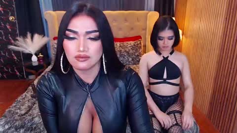 Snapshot of alurajhenson chatting on 02-16-25, 03:15 Alura Jhenson online show from 02-16-25, 03:15