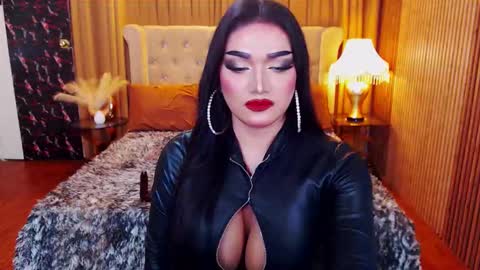 Snapshot of alurajhenson chatting on 09-12-25, 07:14 Alura Jhenson online show from 09-12-25, 07:14