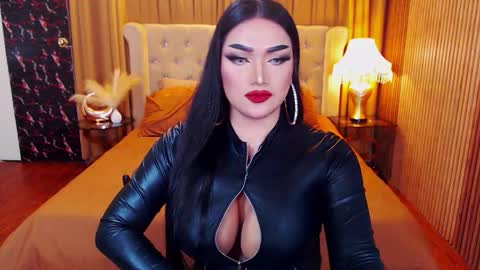 Snapshot of alurajhenson chatting on 09-18-25, 01:51 Alura Jhenson online show from 09-18-25, 01:51