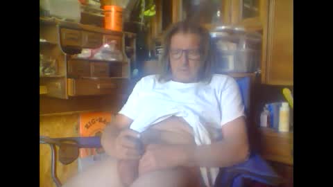 alwayshard4u1 online show from 01-01-25, 07:10