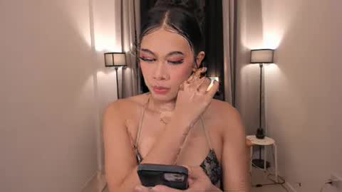 alwina_williams online show from 04-21-26, 10:21