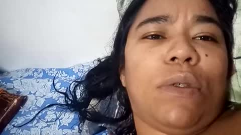 Snapshot of aly826805 chatting on 09-18-25, 11:51 analia online show from 09-18-25, 11:51