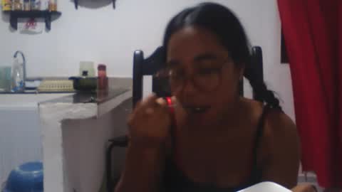 Snapshot of aly826805 chatting on 09-23-25, 03:20 analia online show from 09-23-25, 03:20