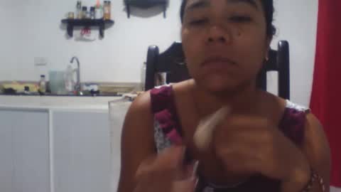 Snapshot of aly826805 chatting on 10-07-25, 03:58 analia online show from 10-07-25, 03:58