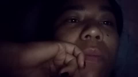 Snapshot of aly826805 chatting on 10-22-25, 06:02 analia online show from 10-22-25, 06:02