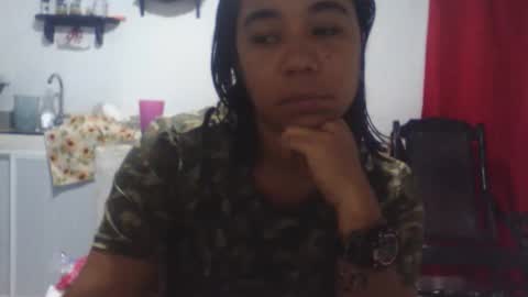 Snapshot of aly826805 chatting on 11-29-25, 02:58 analia online show from 11-29-25, 02:58