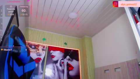 Snapshot of alya_gomez chatting on 12-18-24, 08:25 online show from 12-18-24, 08:25