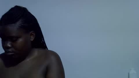 Snapshot of alyabeiby chatting on 09-16-25, 07:09 alyabeiby online show from 09-16-25, 07:09