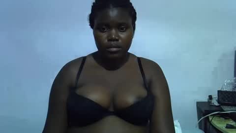 Snapshot of alyabeiby chatting on 09-28-25, 04:56 alyabeiby online show from 09-28-25, 04:56