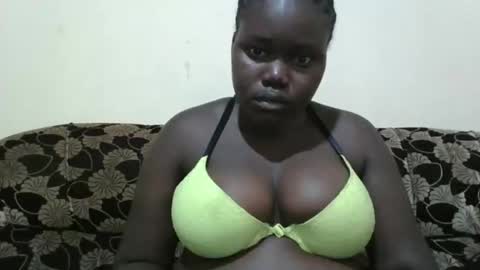 Snapshot of alyabeiby chatting on 10-23-25, 02:22 alyabeiby online show from 10-23-25, 02:22